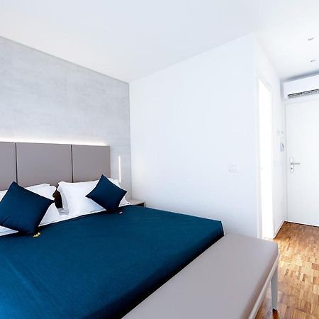 Hotel Simi Lan Lignano Sabbiadoro Extérieur photo